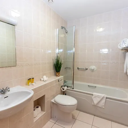 Waterfront House & Restaurant 4* Enniscrone