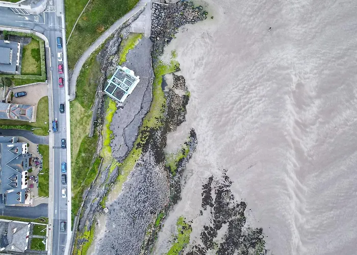 Waterfront House & Restaurant Инишкрон