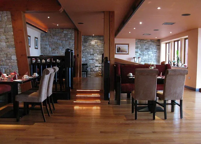 Отель Waterfront House & Restaurant Инишкрон