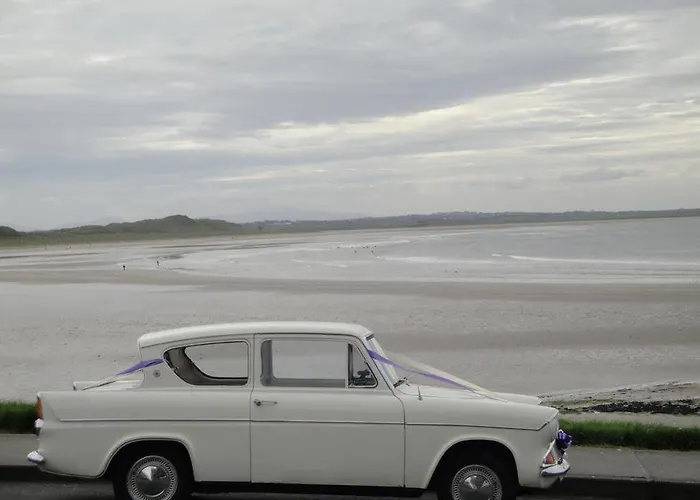 Отель Waterfront House & Restaurant