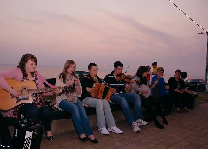 Отель Waterfront House & Restaurant Инишкрон